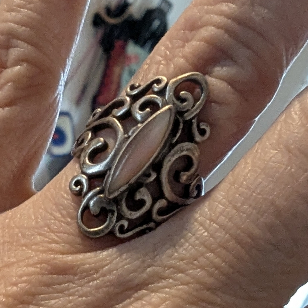 Ornate Filigree Heart Ring in Silver Tone